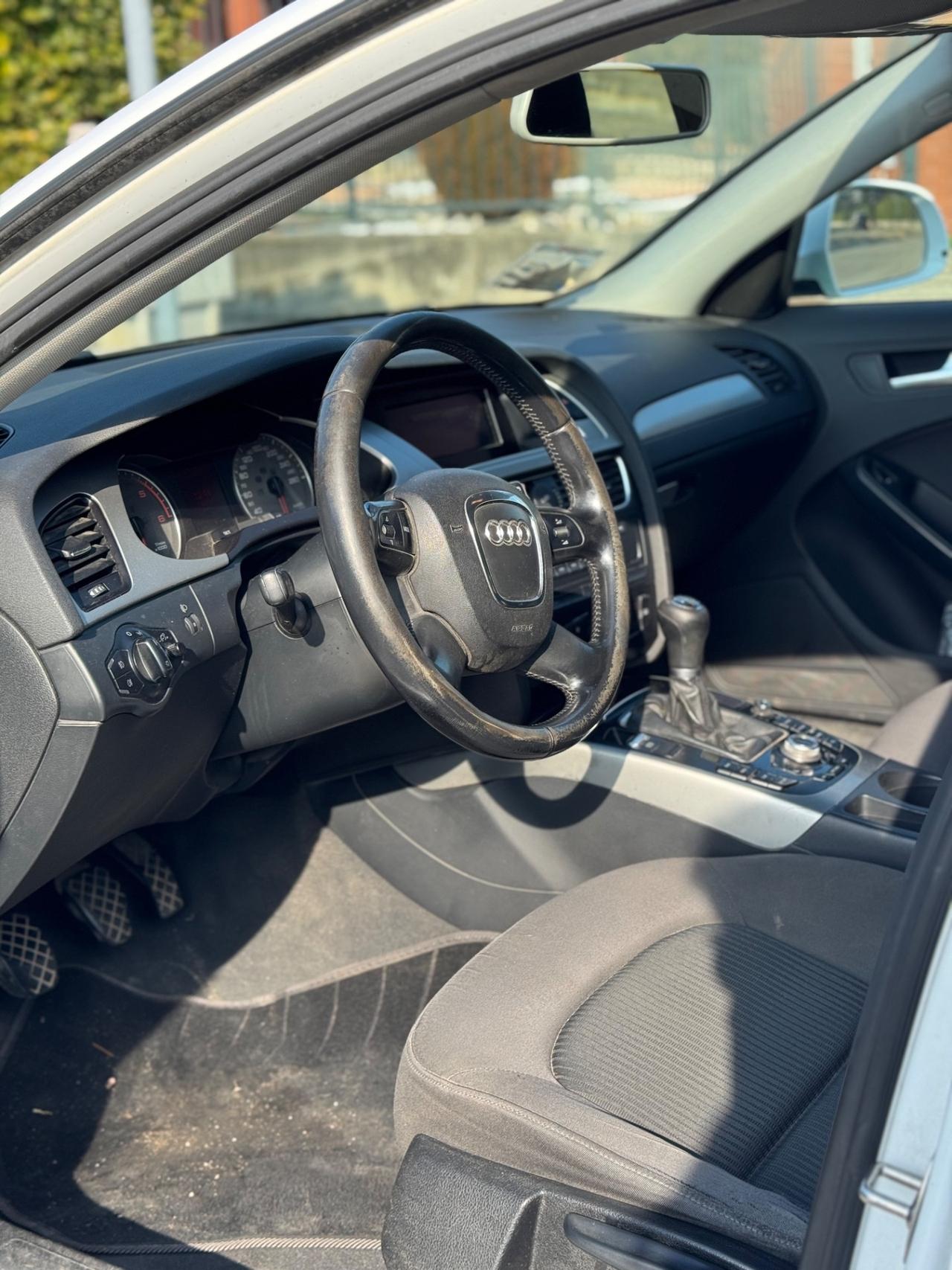 Audi A4 Avant 2.0 TDI 143CV F.AP. mult. Ambiente