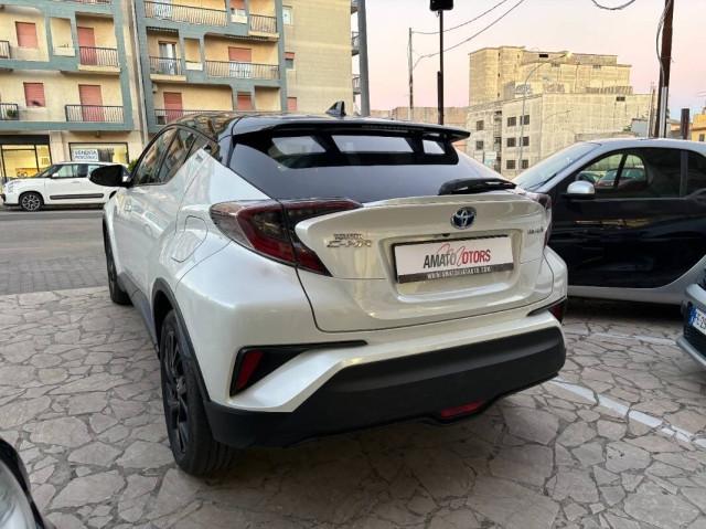 Toyota C-HR 1.8h Style 2wd e-cvt