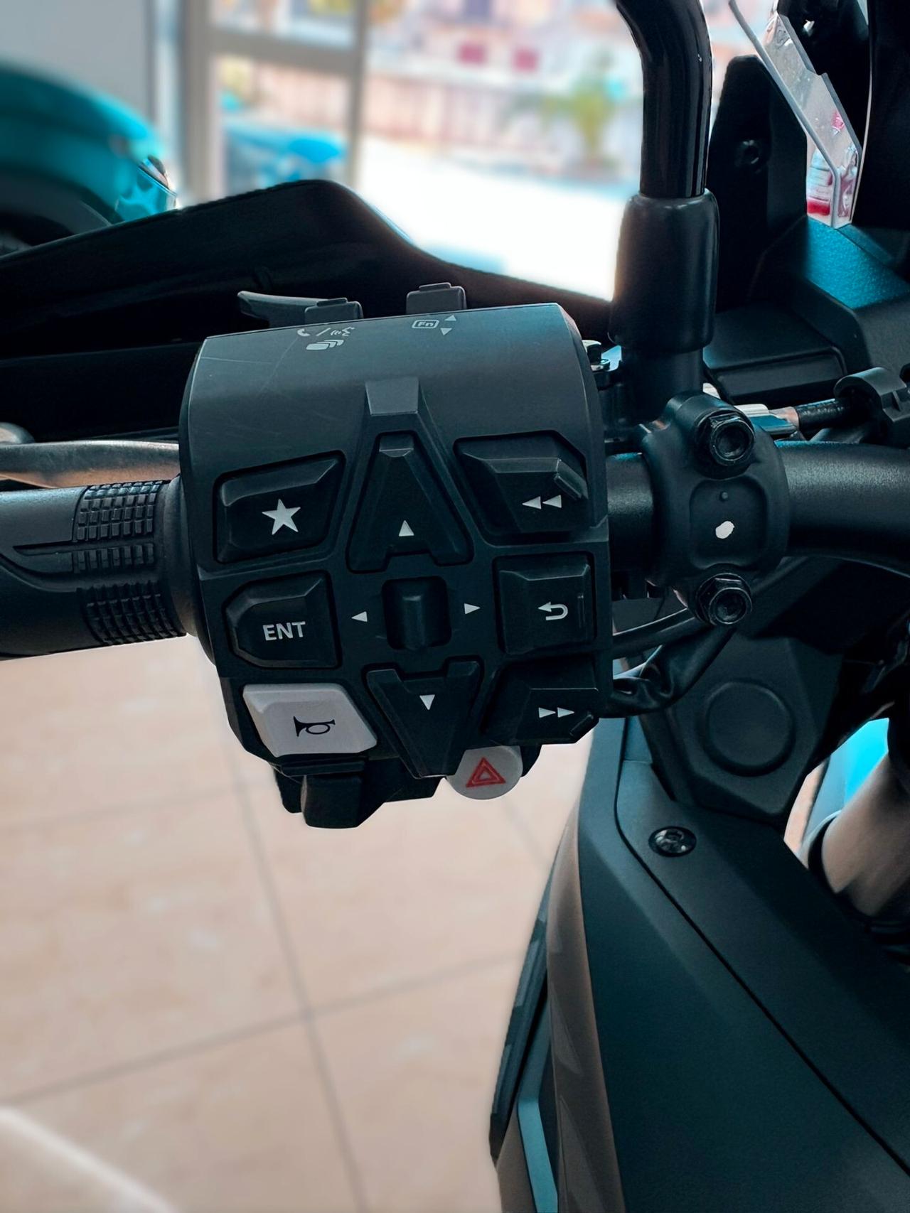 Honda Africa Twin 1100 URBAN