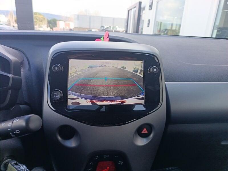 Toyota Aygo II 2018 5p 5p 1.0 x-business 72cv