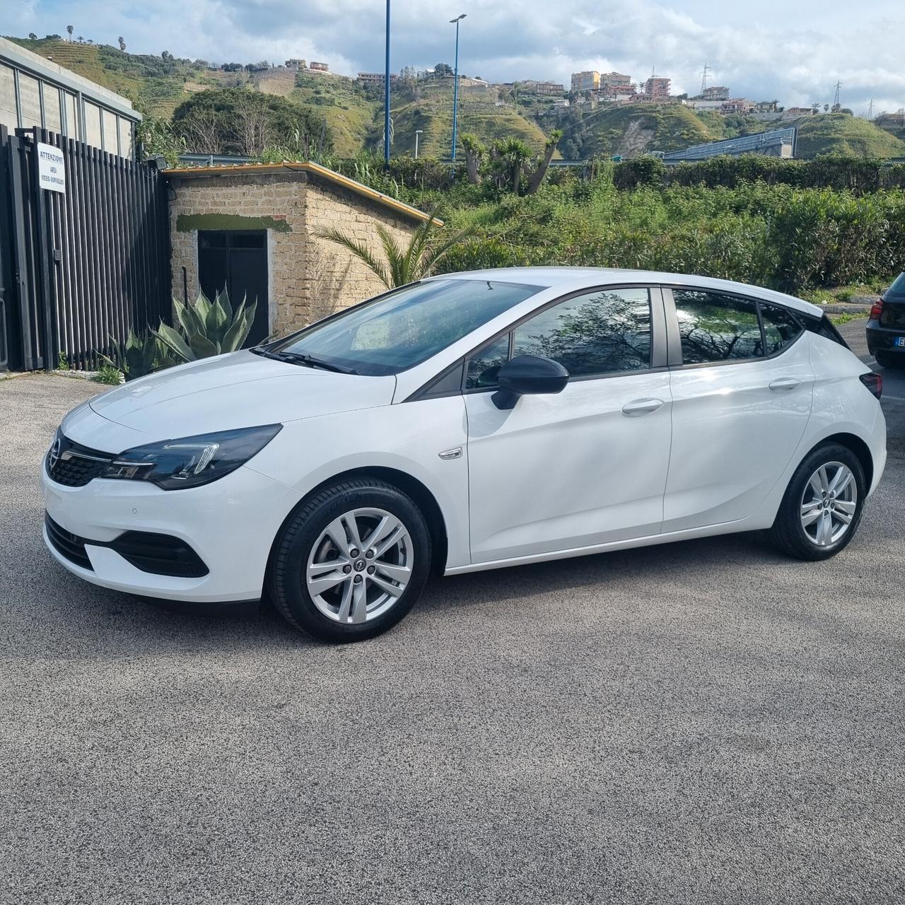 Opel Astra 1.5 CDTI 122 CV S&S 5 porte Business Elegance