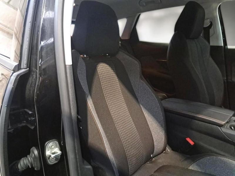 PEUGEOT 3008 BLUEHDI 130 EAT8 SES BUSINESS SUV