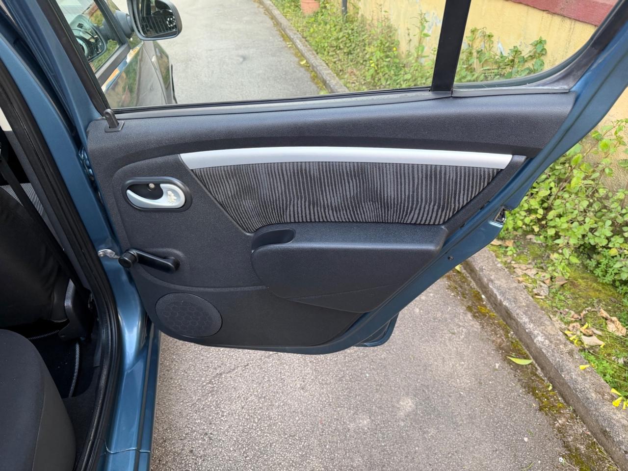 Dacia Sandero 1.5 dCi 70CV Lauréate