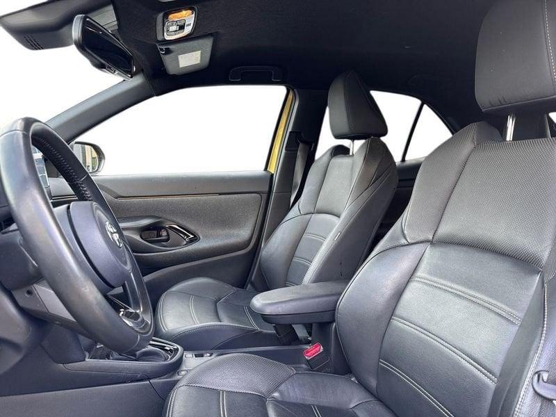 Toyota Yaris Cross 1.5h Premiere awd-i 116cv e-cvt