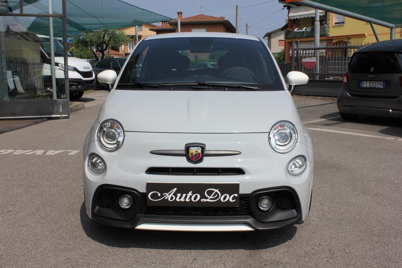 Abarth 595 1.4 Turbo T-Jet 180 CV Esseesse