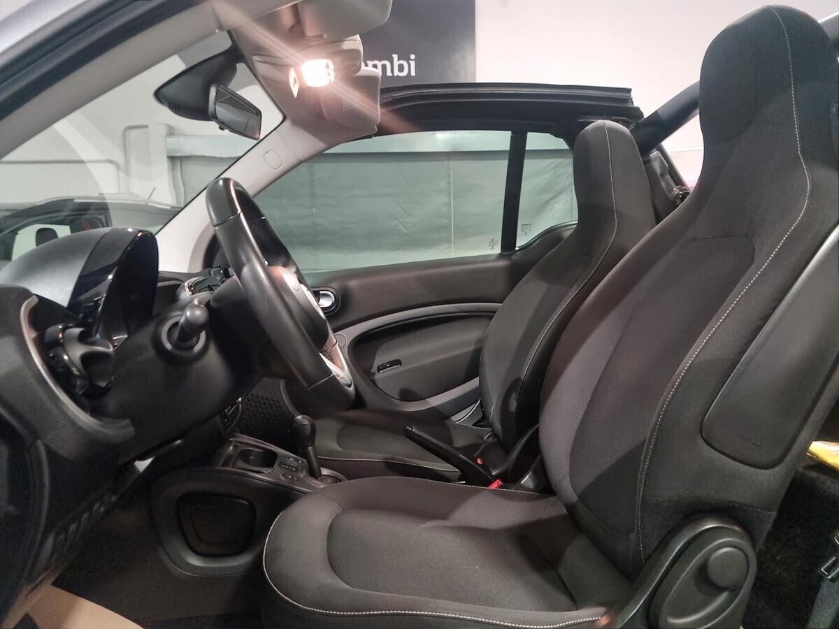 Smart ForTwo Cabrio 900 AUTOMATICA GARANZIA 5 ANNI