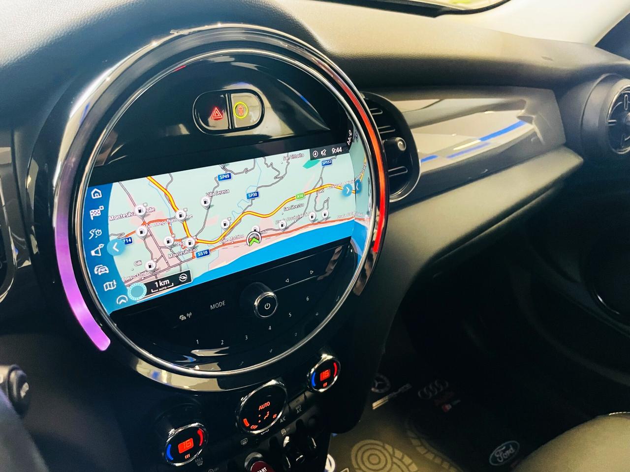 Mini One 1.5 Business Automatica Neopatentati