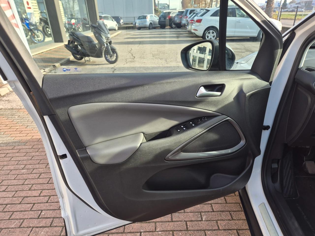 Opel Crossland X 1.6 CDTi Innovation E6--UNIPROPR.!!!