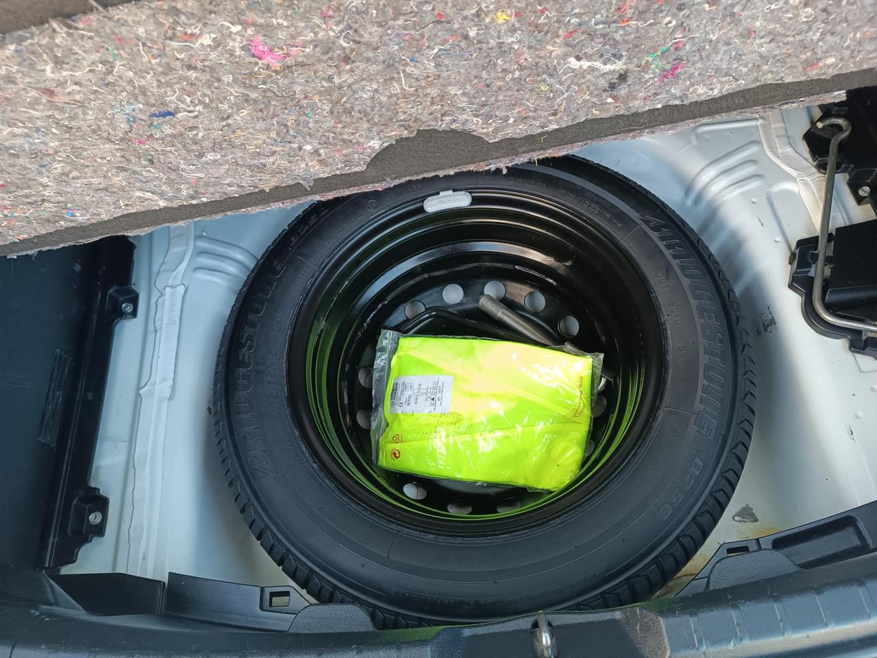 Toyota Yaris 5 Porte Yaris 5p 1.0 Lounge