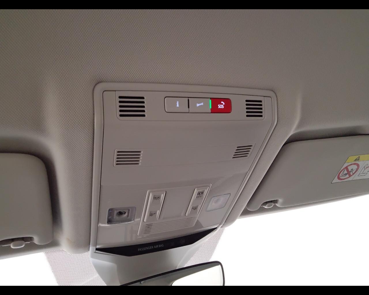 VOLKSWAGEN T-Roc 2022 - T-Roc 1.5 tsi Style dsg