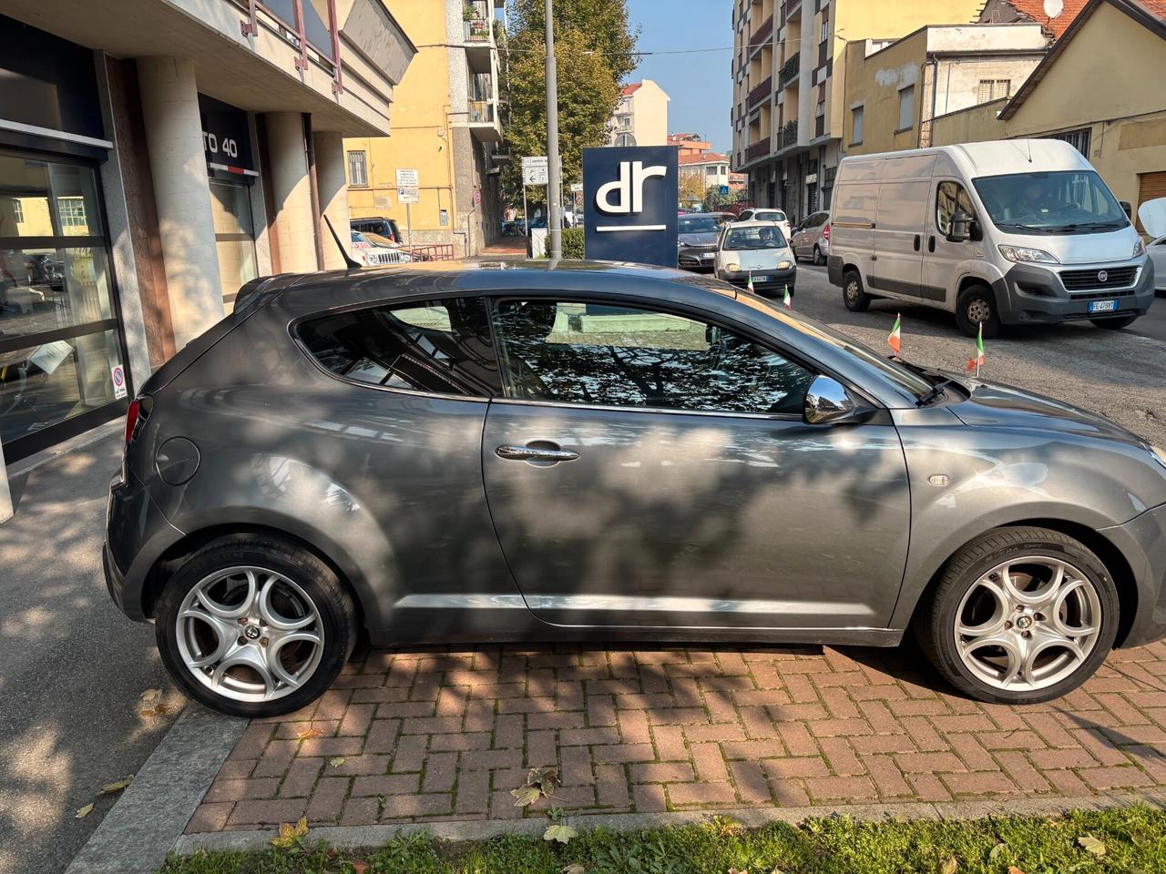 Alfa Romeo MiTo 1.6 JTDm-2 S&S Distinctive Sport Pack