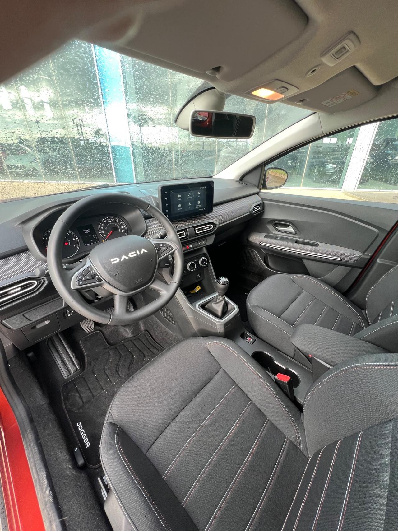 Dacia Jogger 1.0 tce 110cv possibilità noleggio no scoring