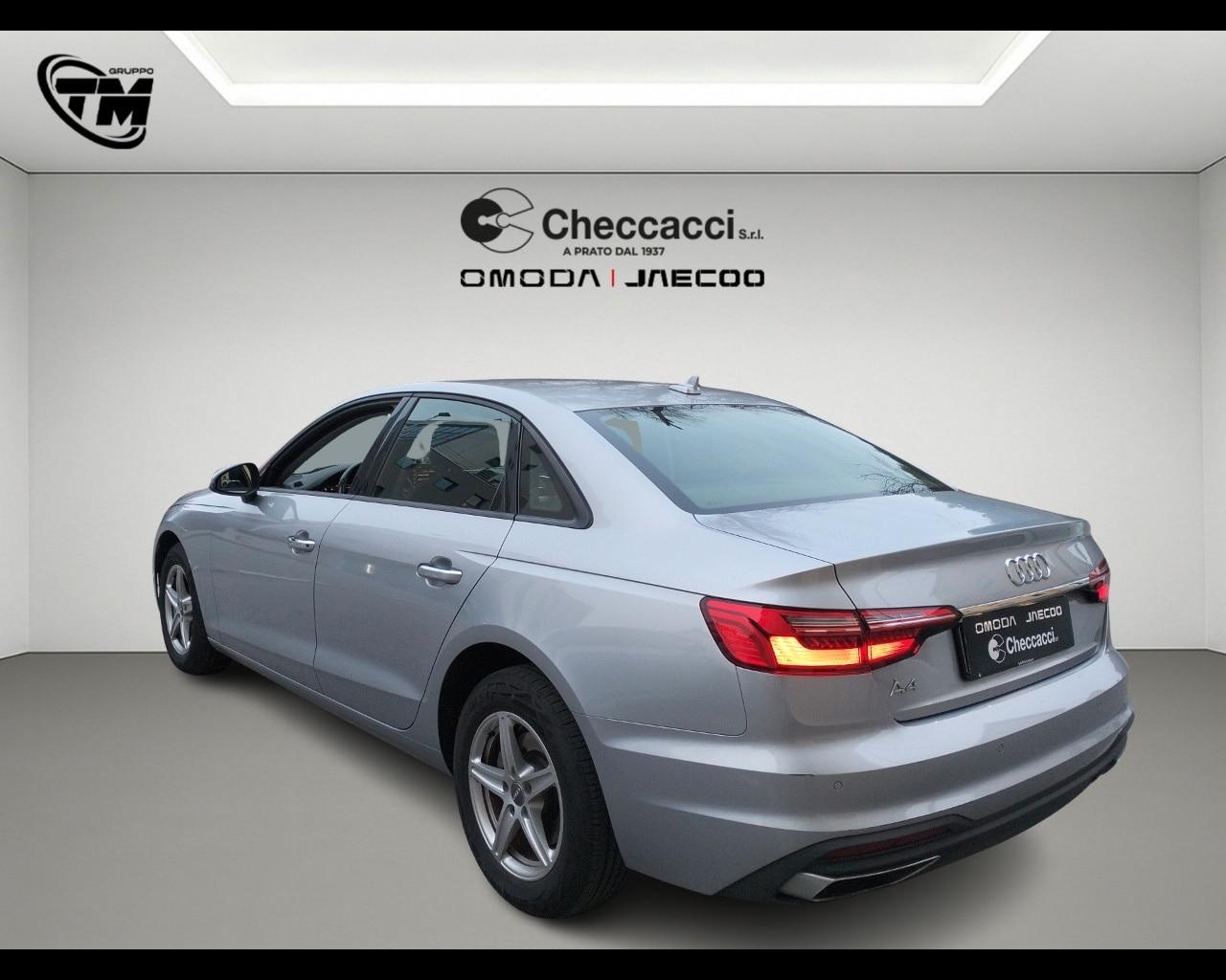 AUDI A4 5ª serie A4 30 TDI/136 CV S tronic