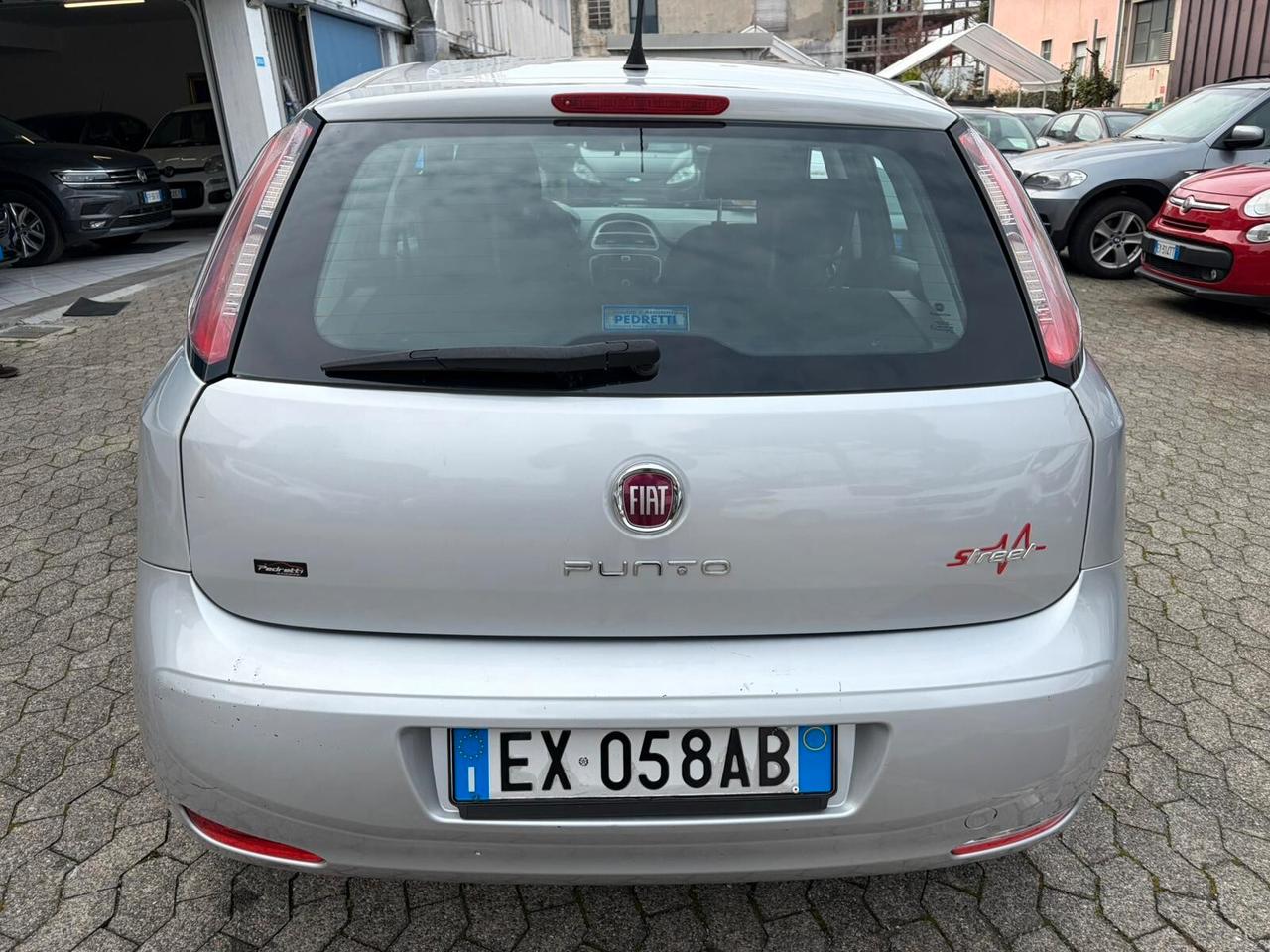 Fiat Punto 1.2 8V 5 porte Lounge*EURO6*NEOPATENTATI