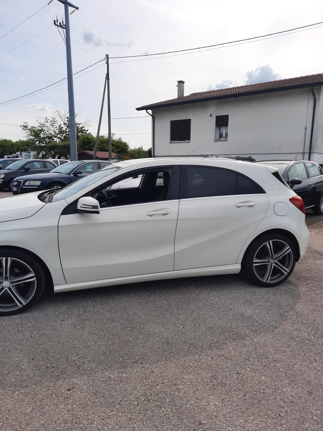 Mercedes-benz A 180 PASS COMPRESO