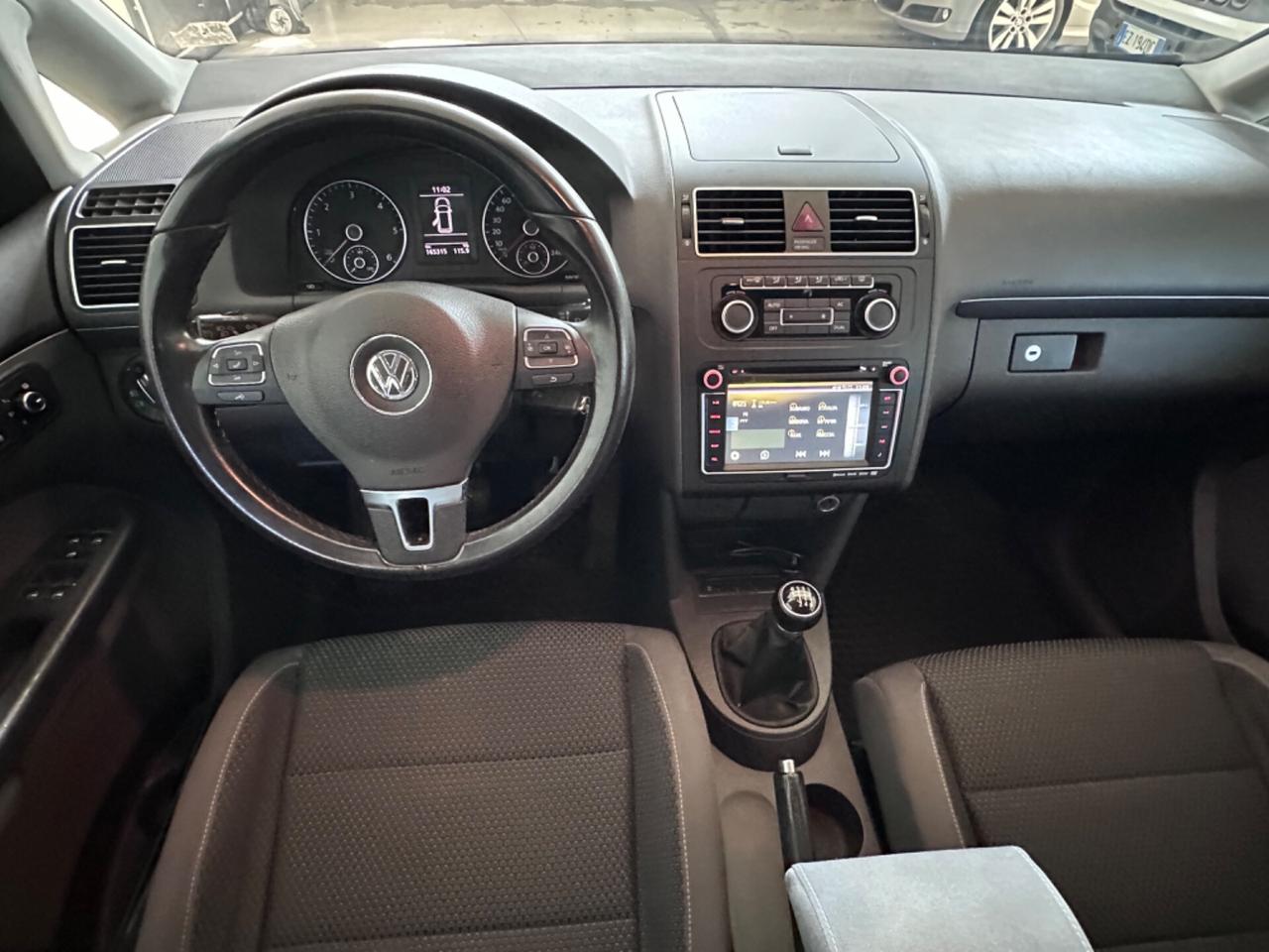 Volkswagen Touran 1.6 TDI gancio traino