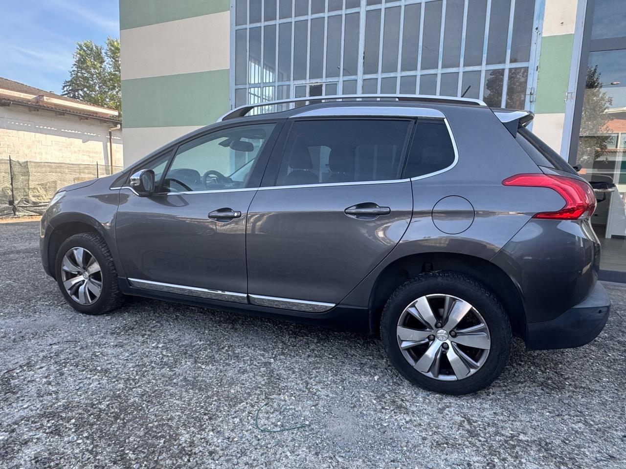 Peugeot 2008 PureTech 82 Access