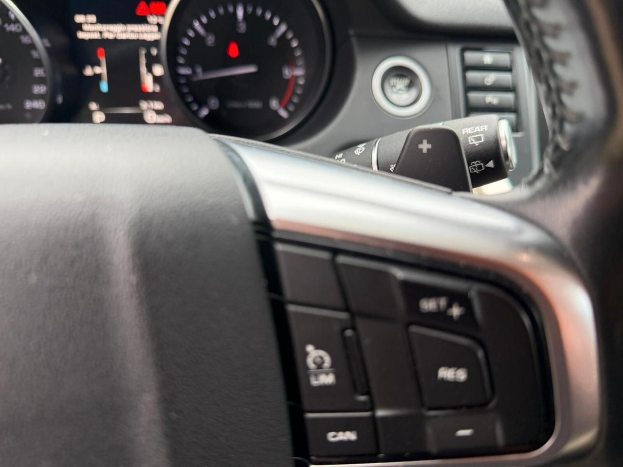 Land Rover Discovery Sport 2.0 TD4 150 cv motore totalmente revisionato da noi