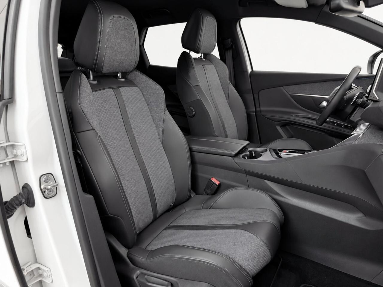Peugeot 3008 BlueHDi 130 S&S EAT8 Allure