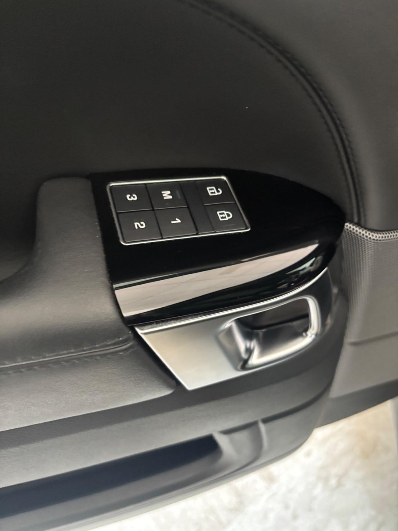 Land Rover Range Sport 3.0D l6 249 CV HSE Dynamic Stealth