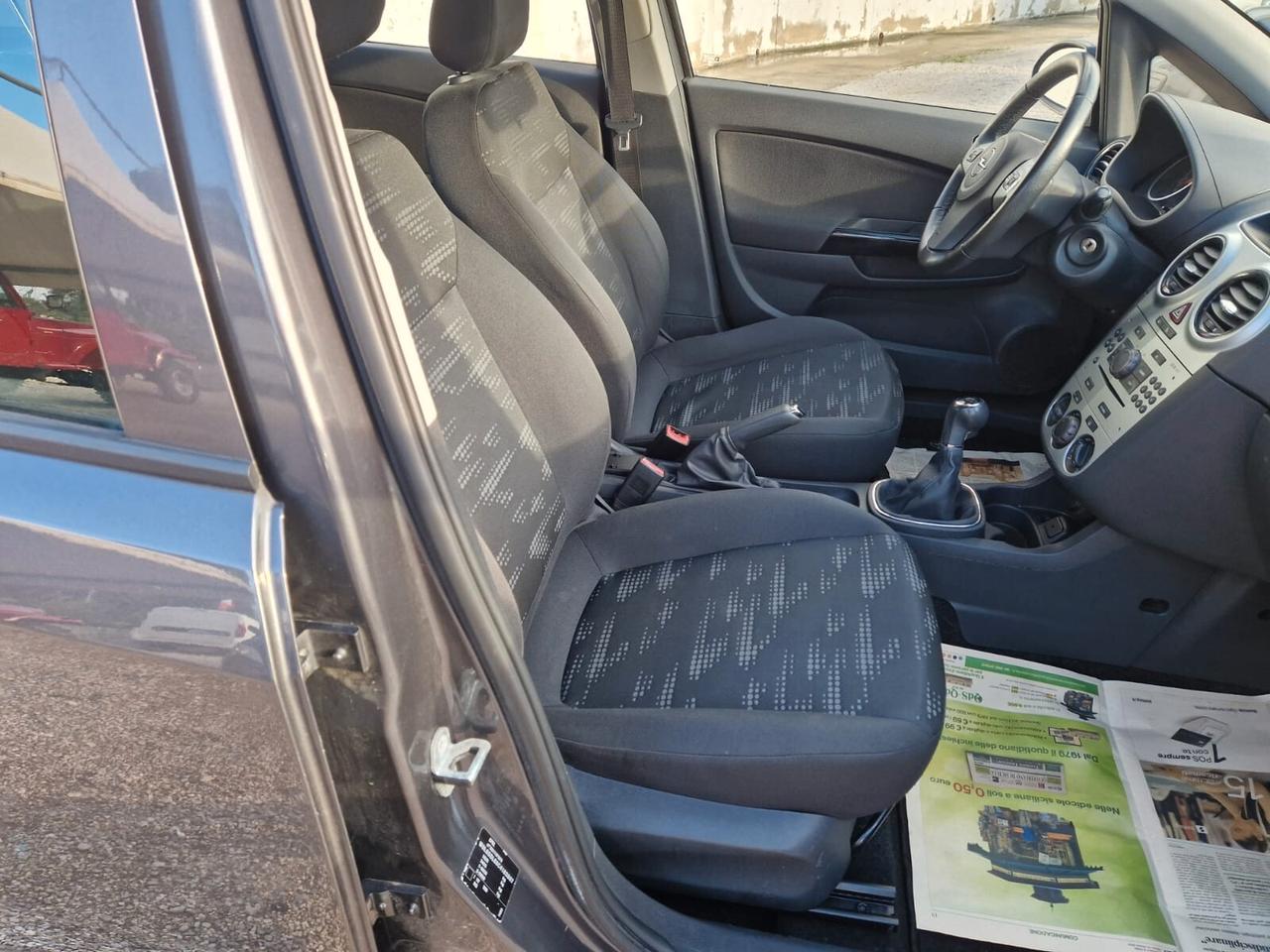 Opel Corsa 1.2 5 porte Elective