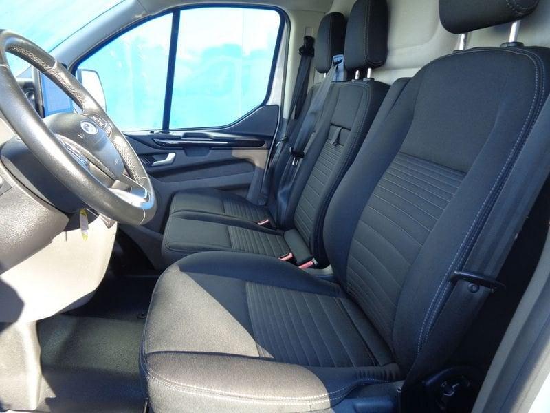 Ford Transit Custom 320 2.0 TDCi 170 PC Titanium + IVA