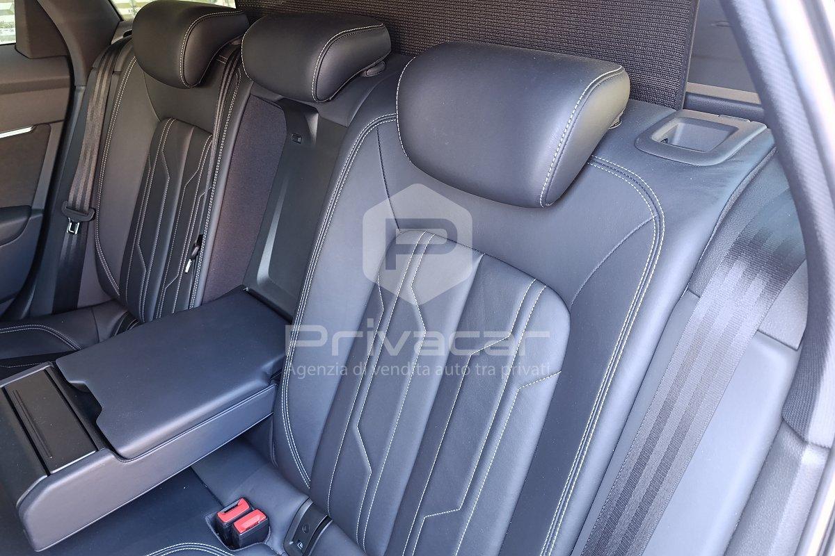 AUDI A6 Avant 40 2.0 TDI S tronic Business Sport