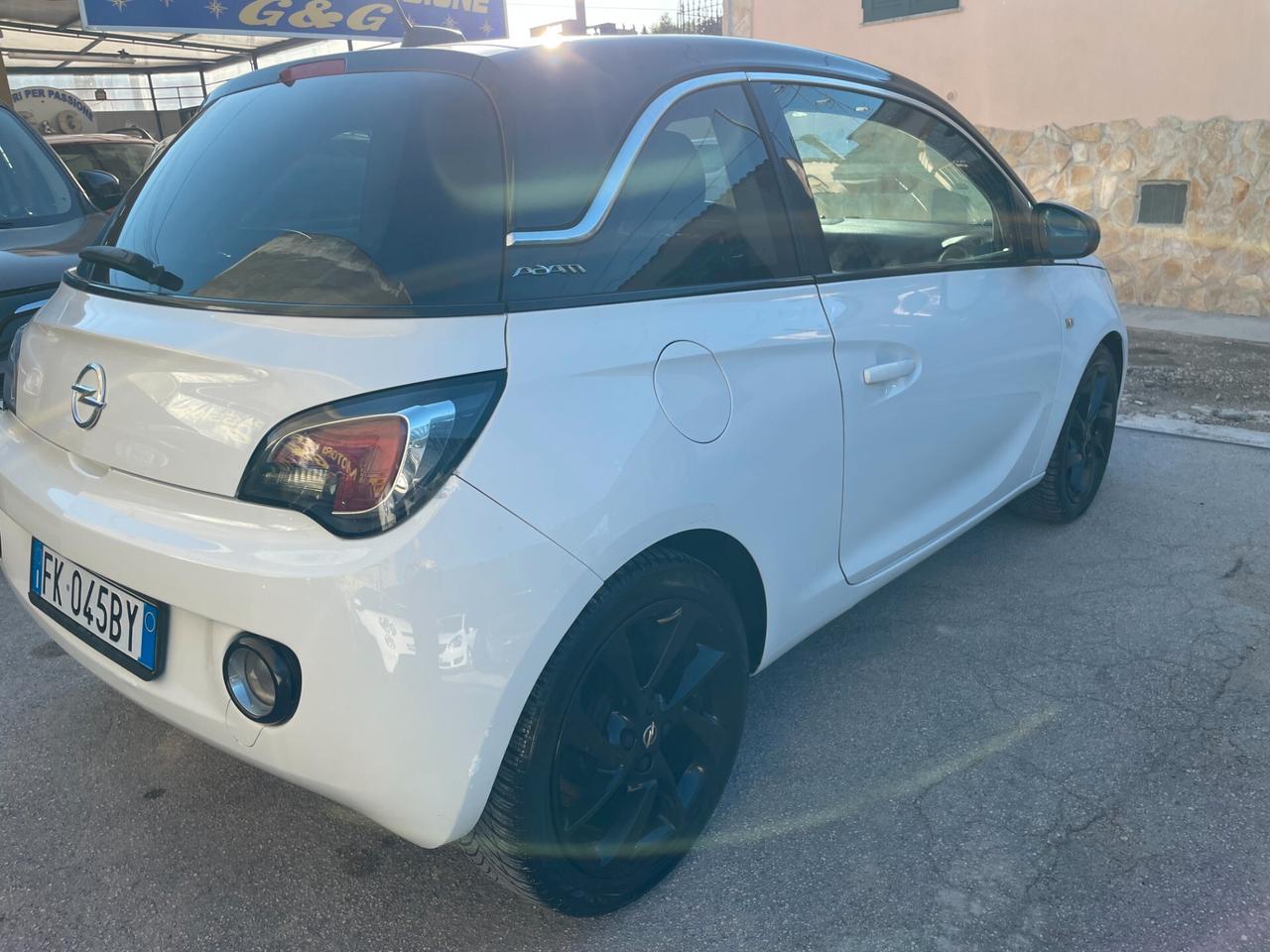 Opel Adam 1.4 87 CV GPL Tech Black Jack