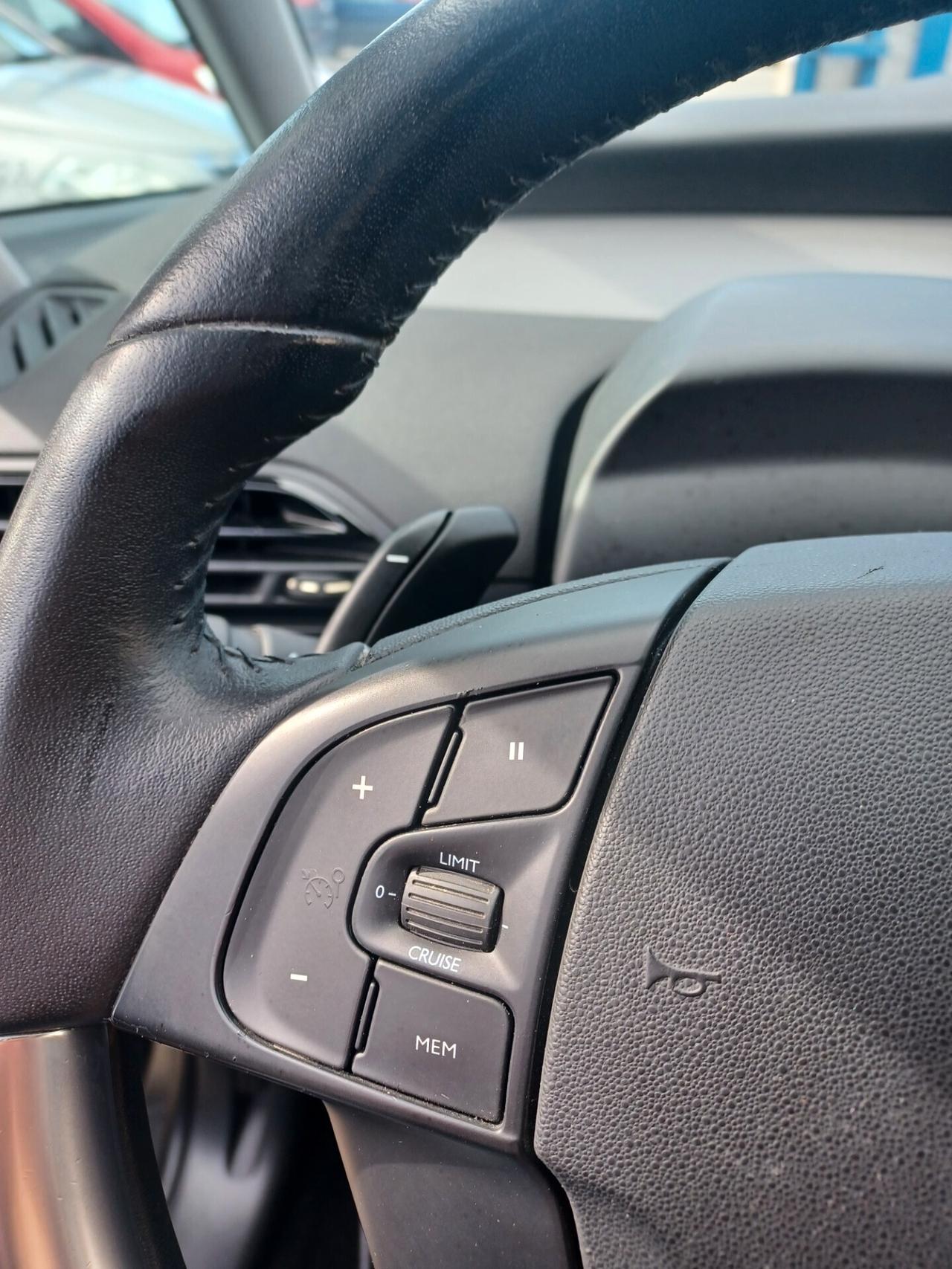 Citroen C4 Spacetourer BlueHDi 120 AUTOMATICA