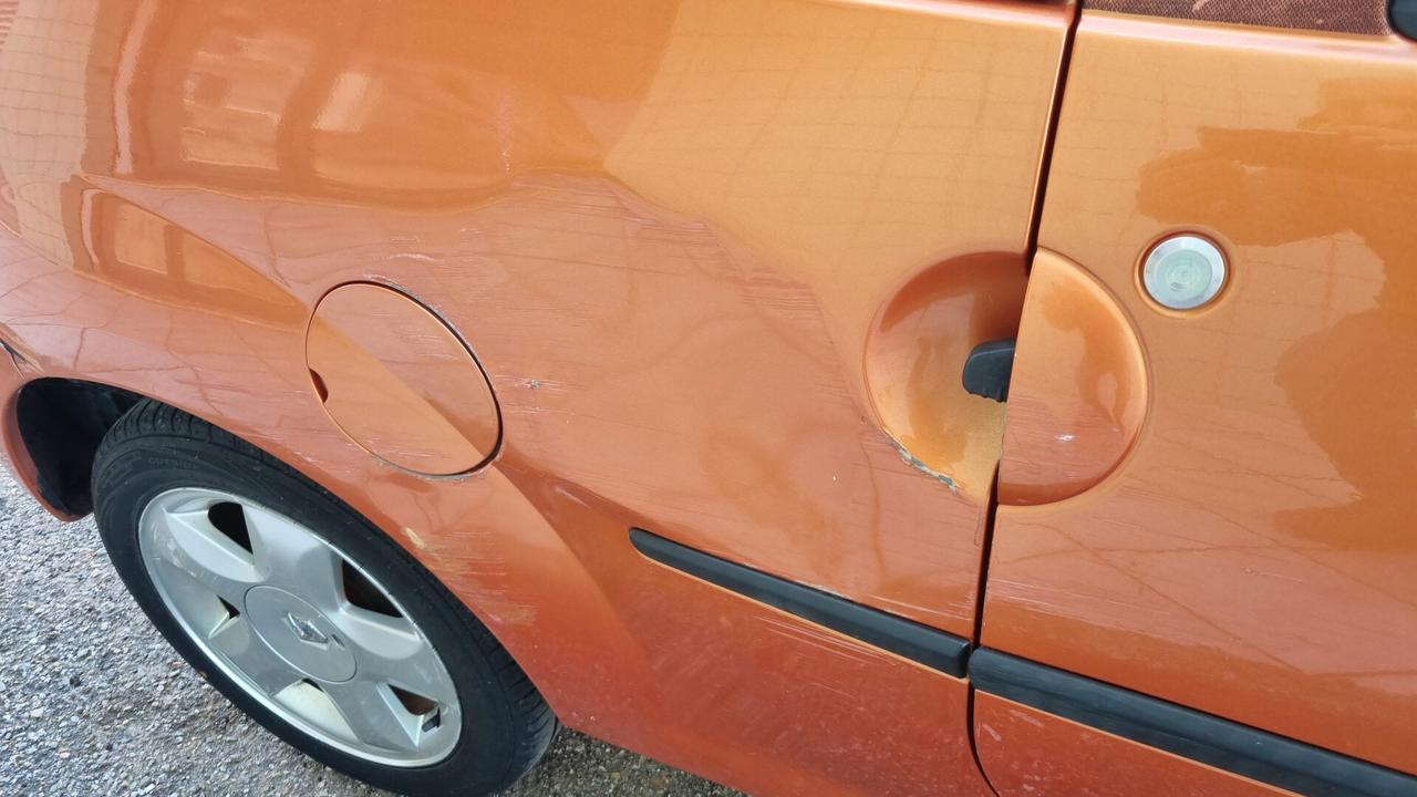 Renault Twingo 1.5 dCi 65CV Confort