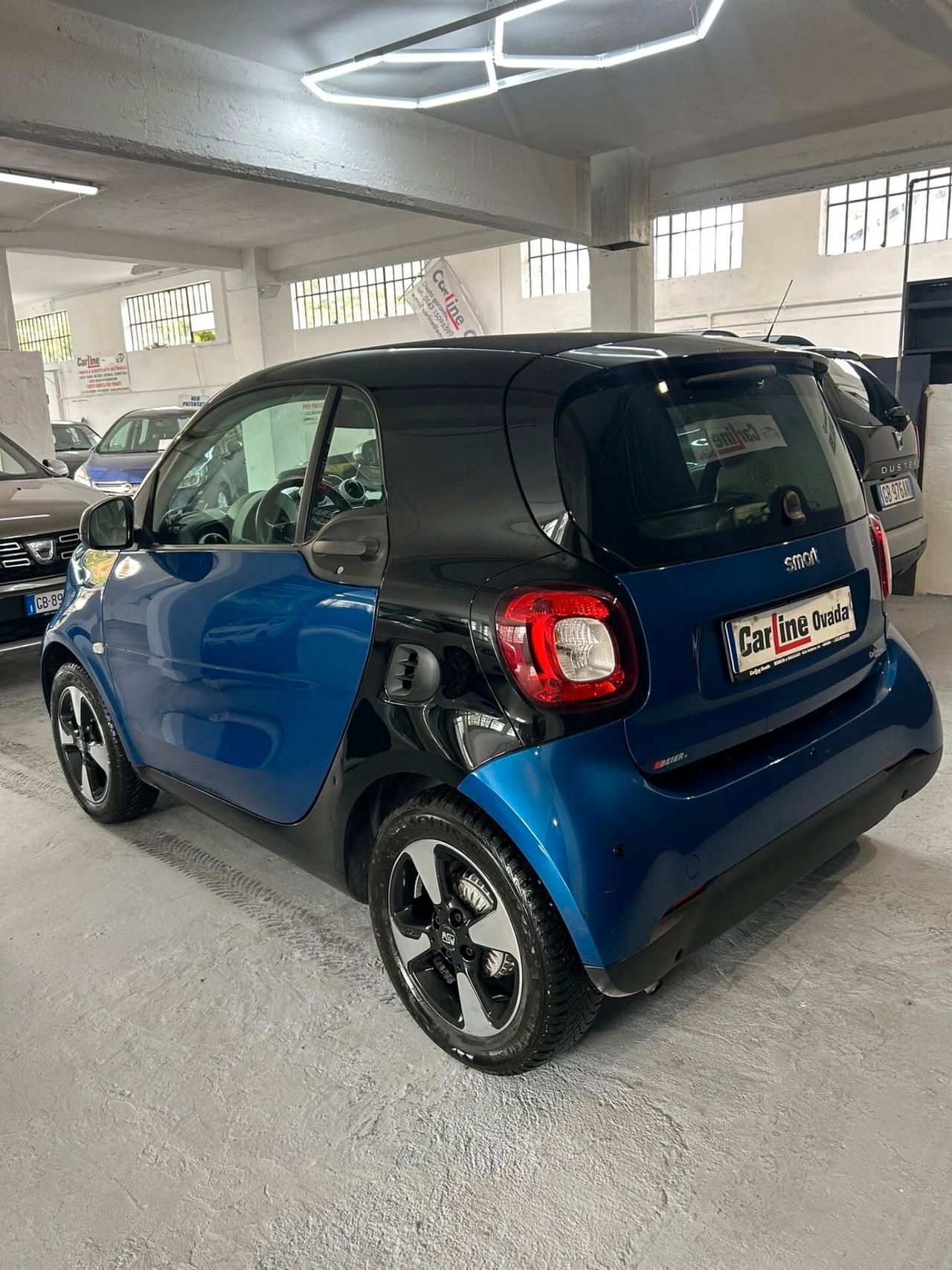 Smart ForTwo 70 1.0 SOLO 67.000KM - 2019