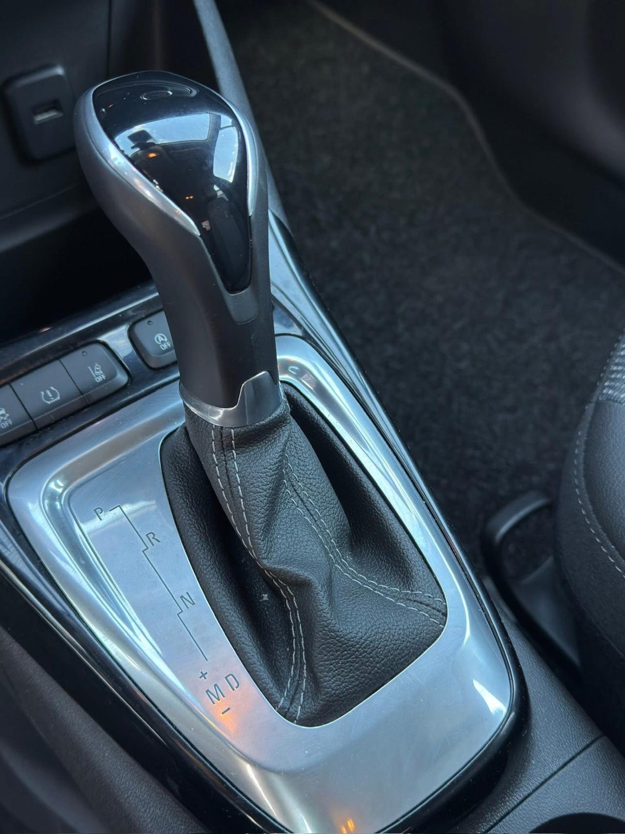 Opel Crossland 1.5 ECOTEC D 120 CV Start&Stop aut. Elegance