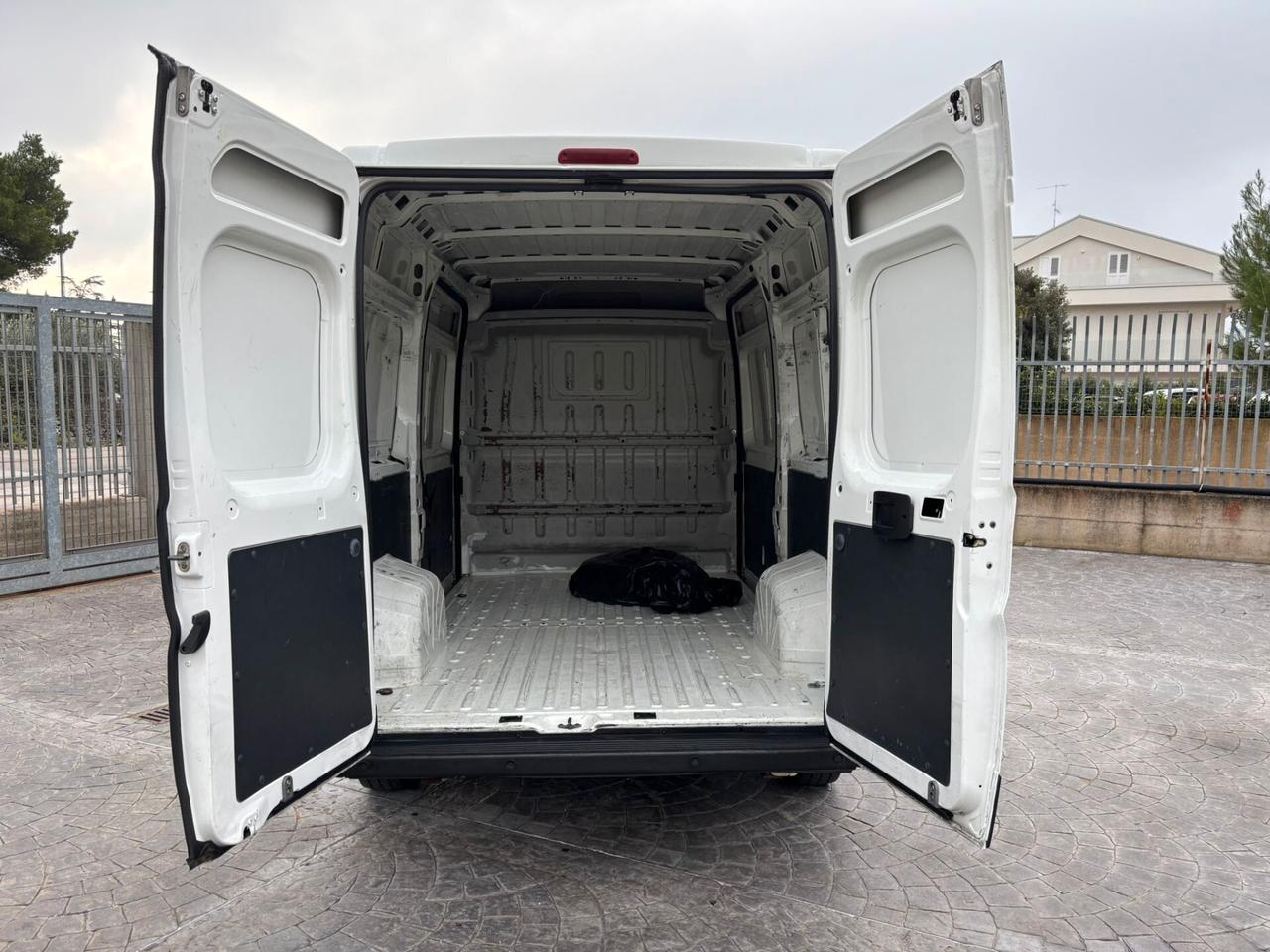 Citroen Jumper 2.2 HDi - DOPPIA PORTA LATERALE