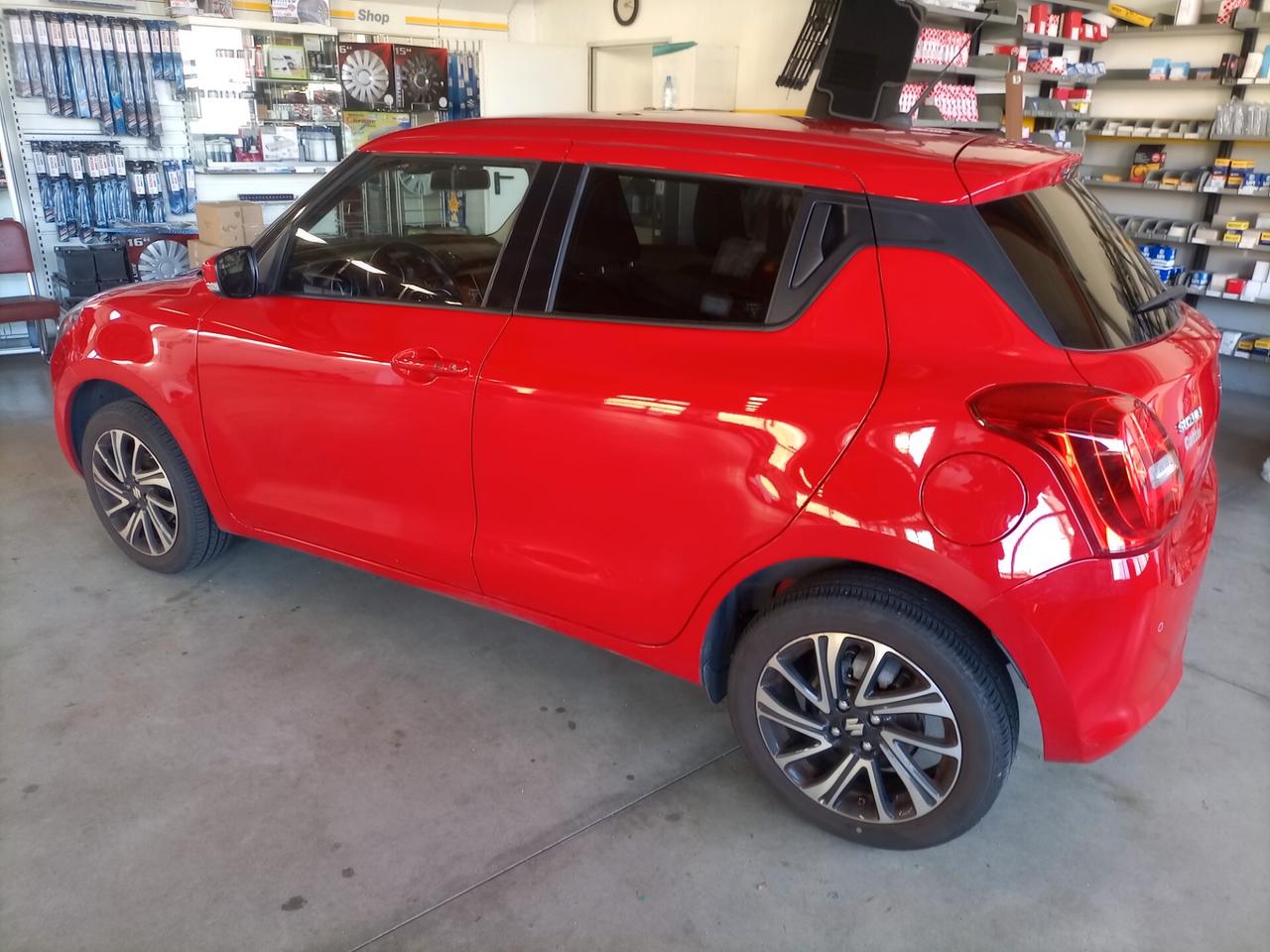 Suzuki Swift 1.2 Hybrid 4WD AllGrip Top