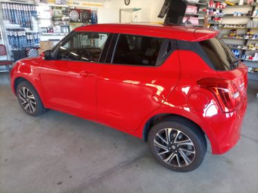 Suzuki Swift 1.2 Hybrid Top