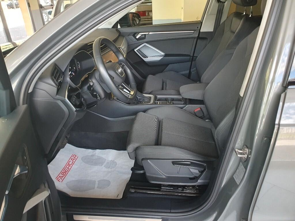 Audi Q3 40 TDI quattro S tronic line edition