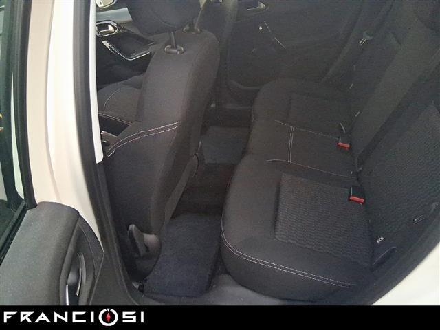 PEUGEOT 208 5 Porte 1.2 PureTech 82cv Allure S&S neopatent