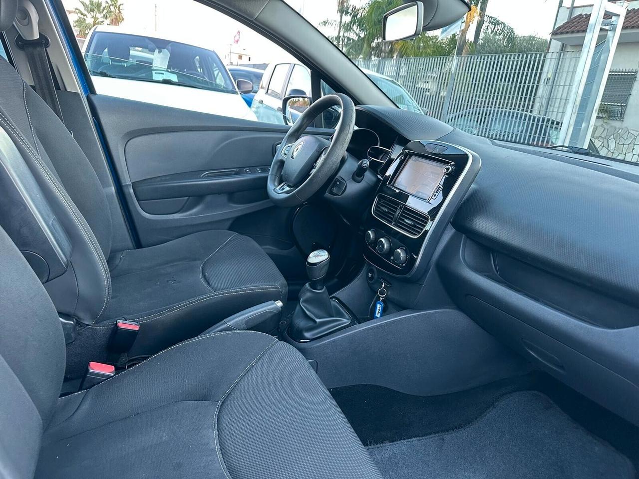 Renault Clio dCi 8V 90 CV 5 porte Moschino -2019