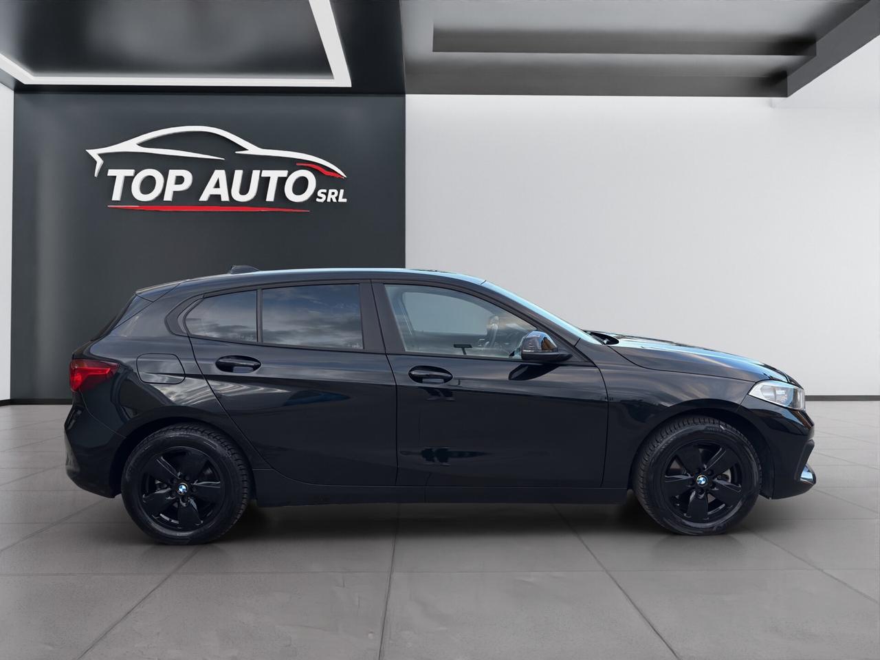 BMW 116 d 5p. AUT. DARK NIGHT - MY21