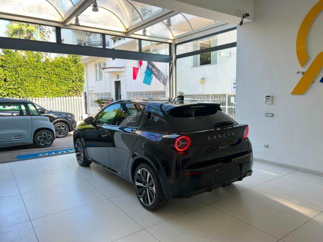 LANCIA Ypsilon Hybrid e-DCT LX da e229,00 mensili