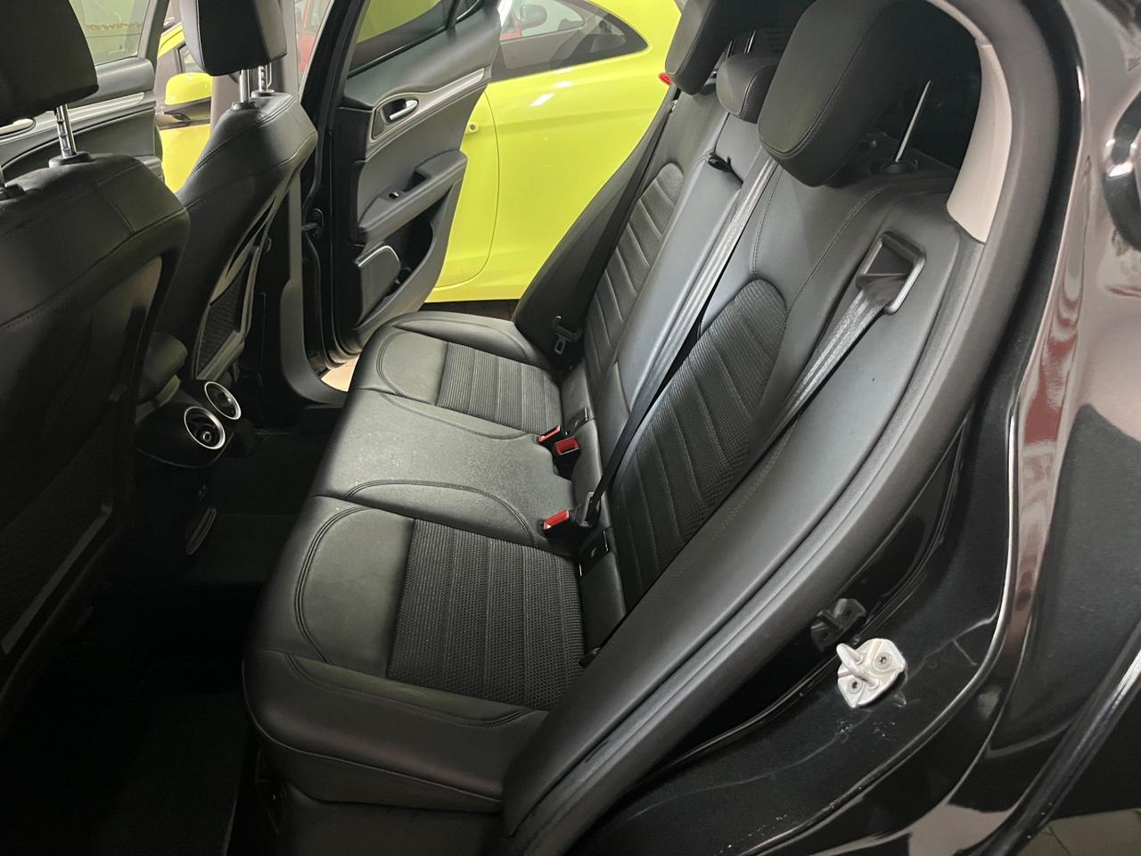 Alfa Romeo Stelvio 2.2 210 CV AT8 Q4 Executive