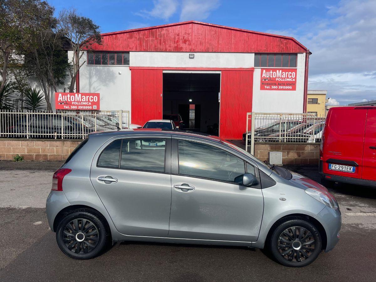 TOYOTA - Yaris - 1.3 5p. Navi