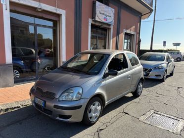 Toyota Yaris 1.0i 16V cat 3 porte