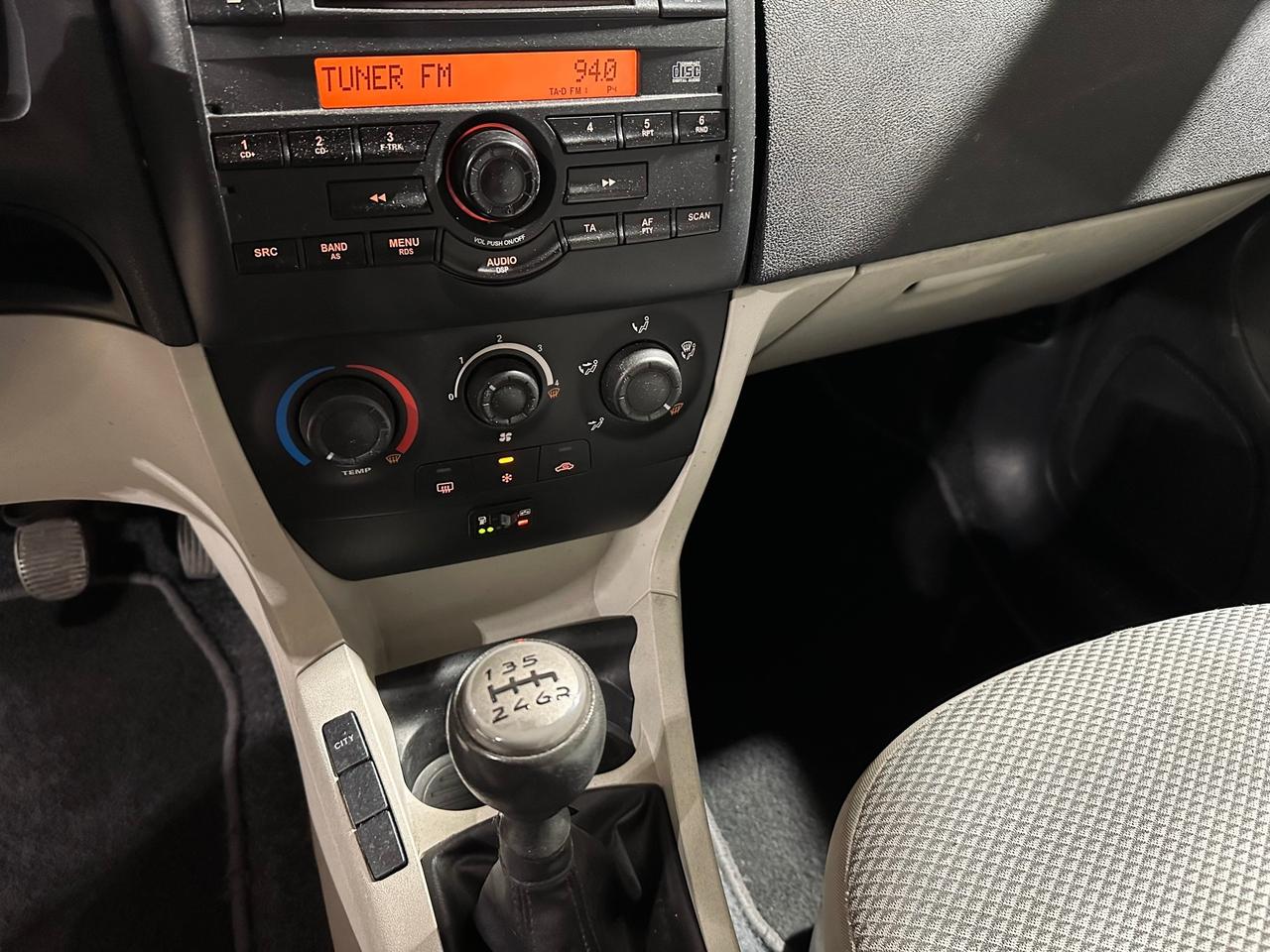 Fiat Stilo 1.6i CLIMA-UNICOPROPRIETARIO-6MARCE