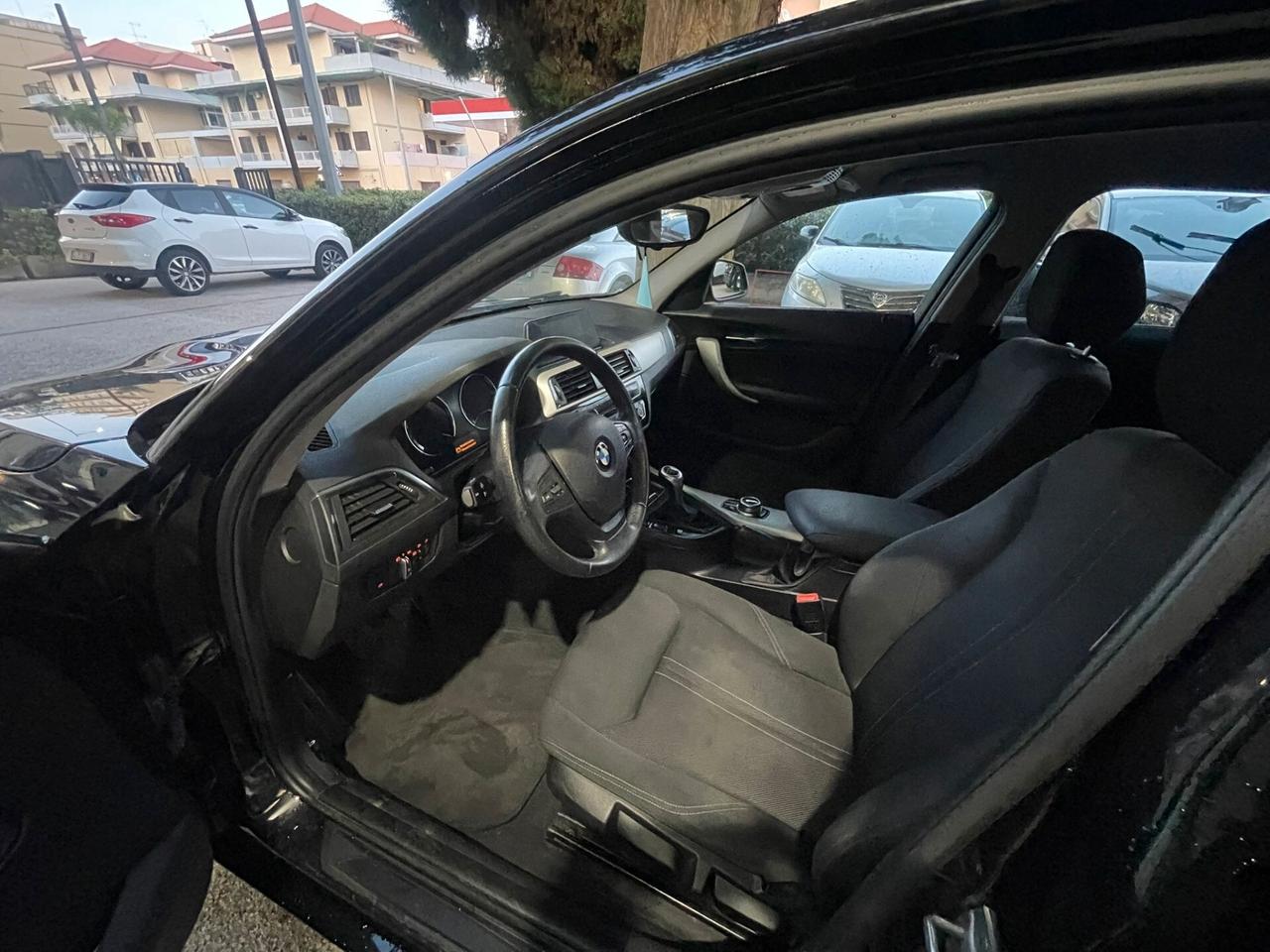 Bmw 116 118d 5p. Urban