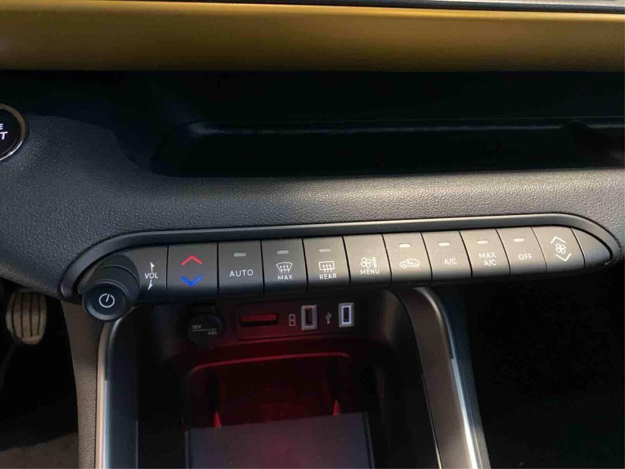 Jeep Avenger 1.2 Turbo 100 CV Summit