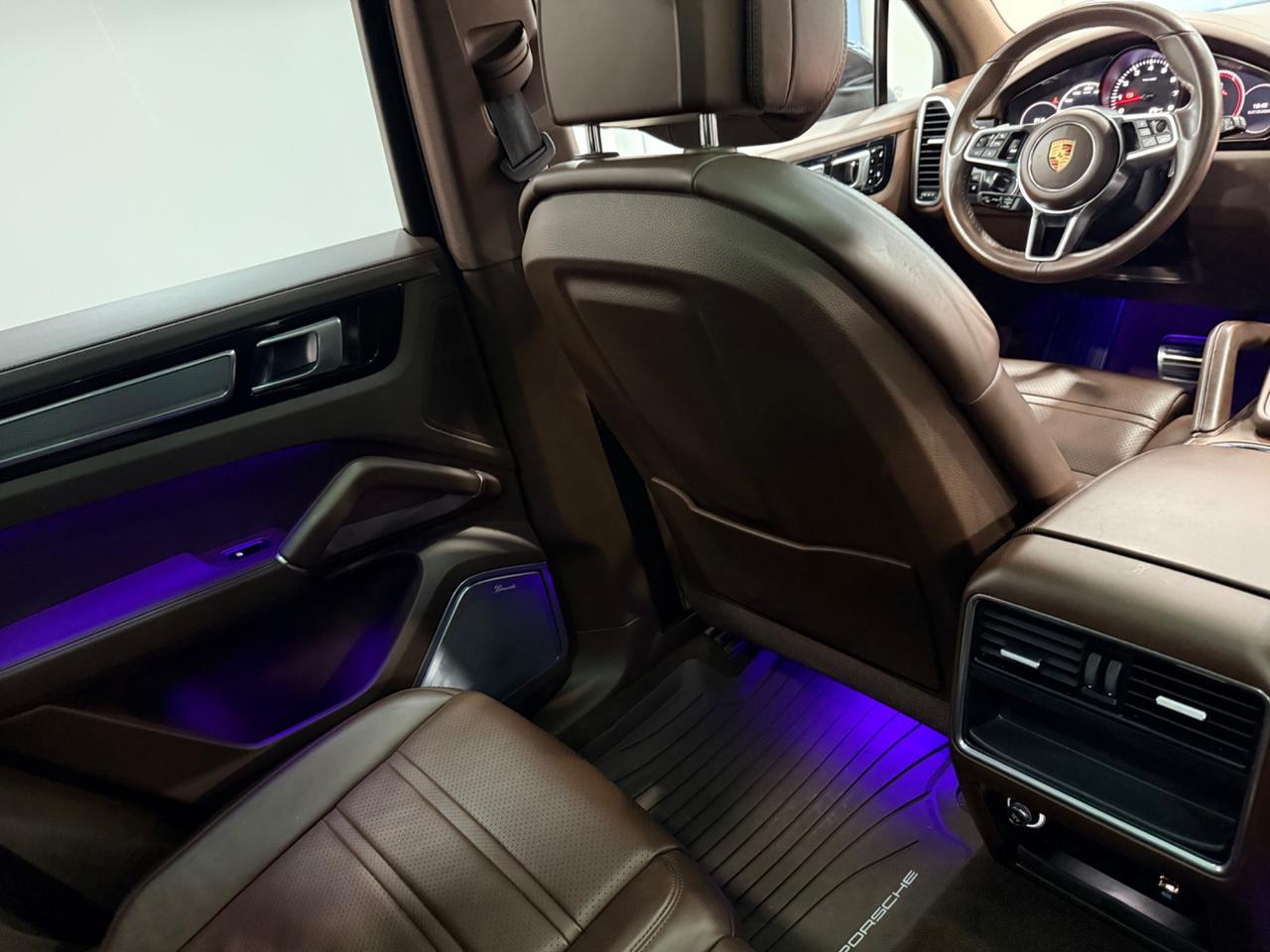 Porsche Cayenne 3.0 V6 1 PROPRIETARIO "BURMESTER"