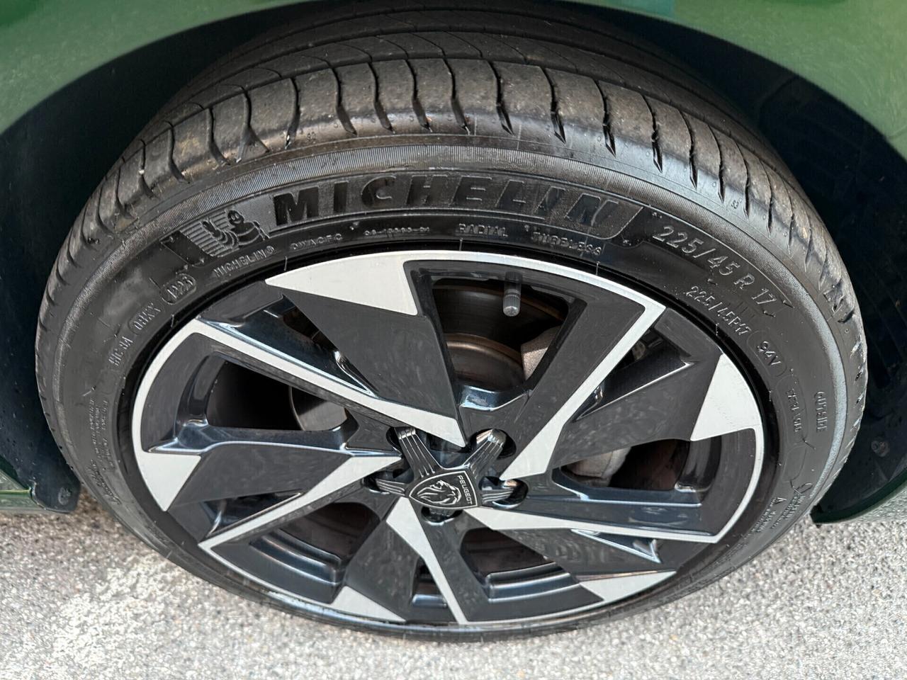 Peugeot 308 1.2 t Allure s Benzina /KM CERTIFICATI