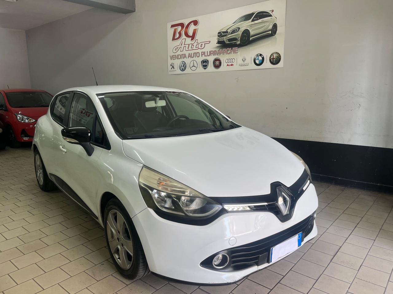 Renault Clio 1.5 dCi 8V 75CV 5 porte 2013