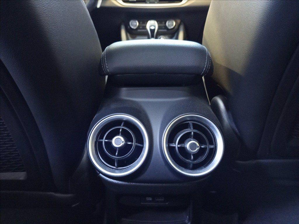 ALFA ROMEO Stelvio 2.2 t Sprint Q4 210cv auto del 2024